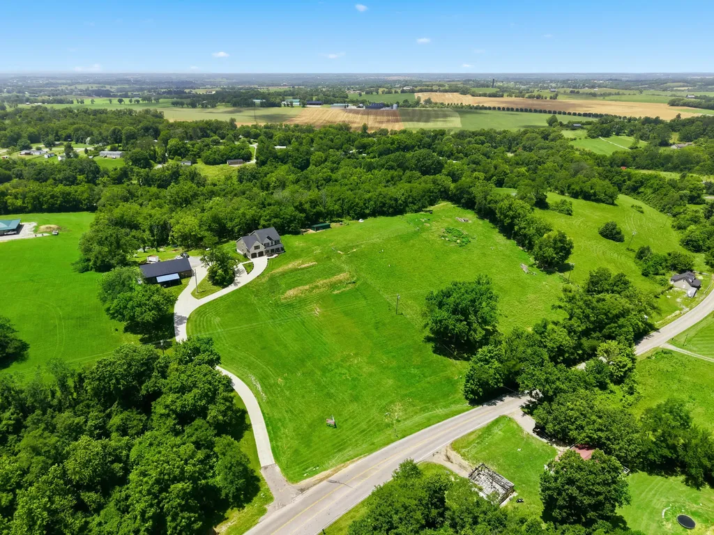 151 Kennedy Bridge Road Lancaster KY 40444