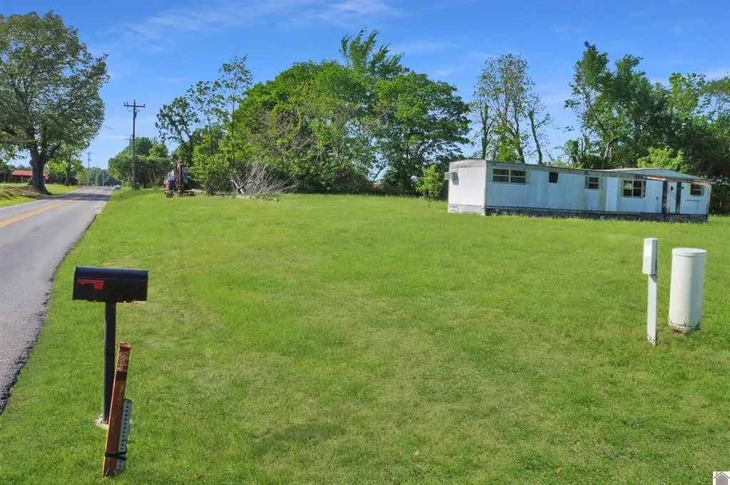 222 Almo Road Almo KY 42020