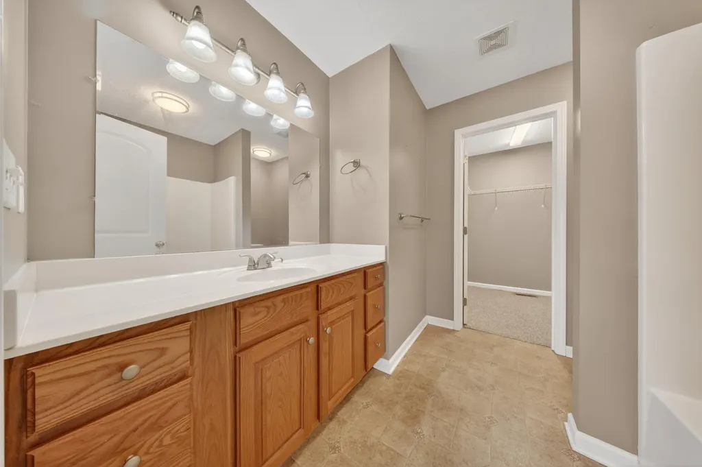 505 Coastal Avenue Bowling Green KY 42103