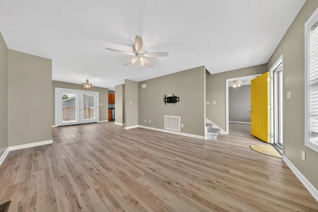505 Coastal Avenue Bowling Green KY 42103