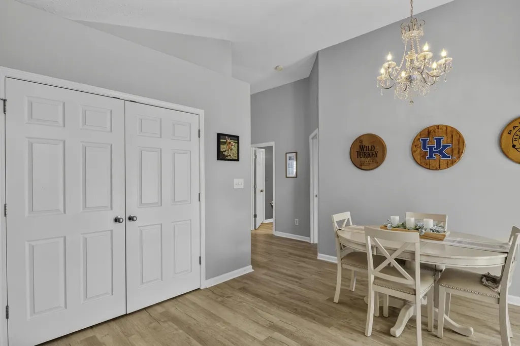 3085 River Run Trail Lexington KY 40511