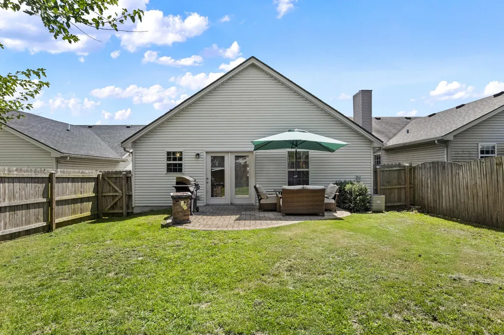 3085 River Run Trail Lexington KY 40511