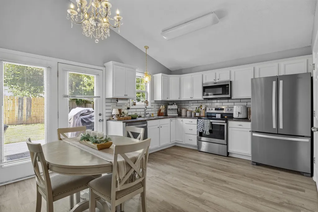 3085 River Run Trail Lexington KY 40511