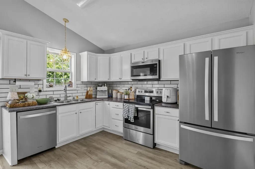 3085 River Run Trail Lexington KY 40511
