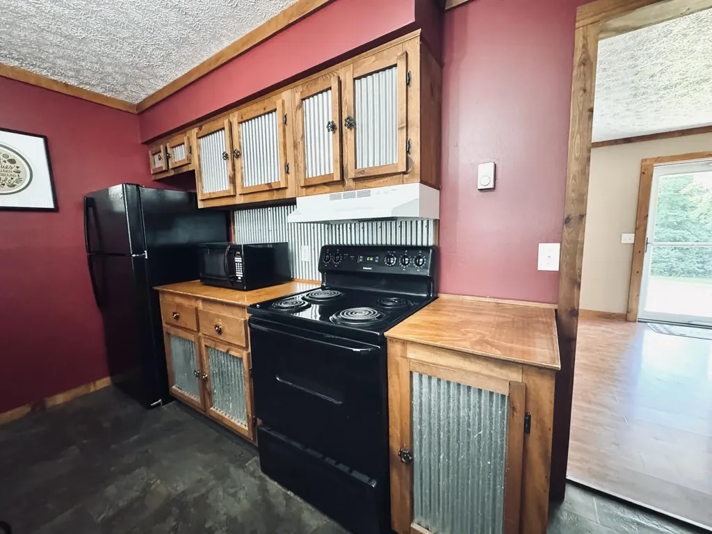 297 Oak Street Russell Springs KY 42642