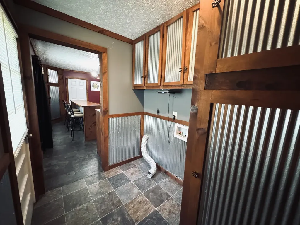 297 Oak Street Russell Springs KY 42642