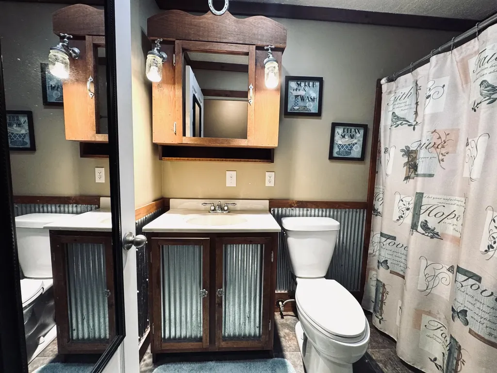297 Oak Street Russell Springs KY 42642