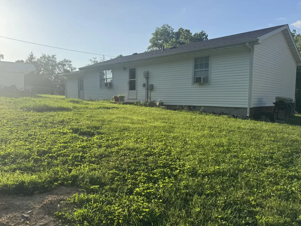 297 Oak Street Russell Springs KY 42642
