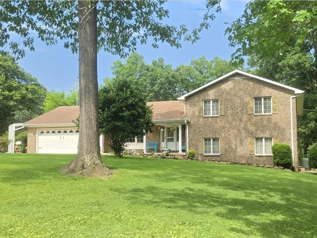 685 Salem Chapel Road Benton KY 42025