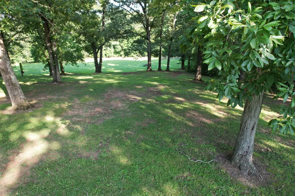 685 Salem Chapel Road Benton KY 42025