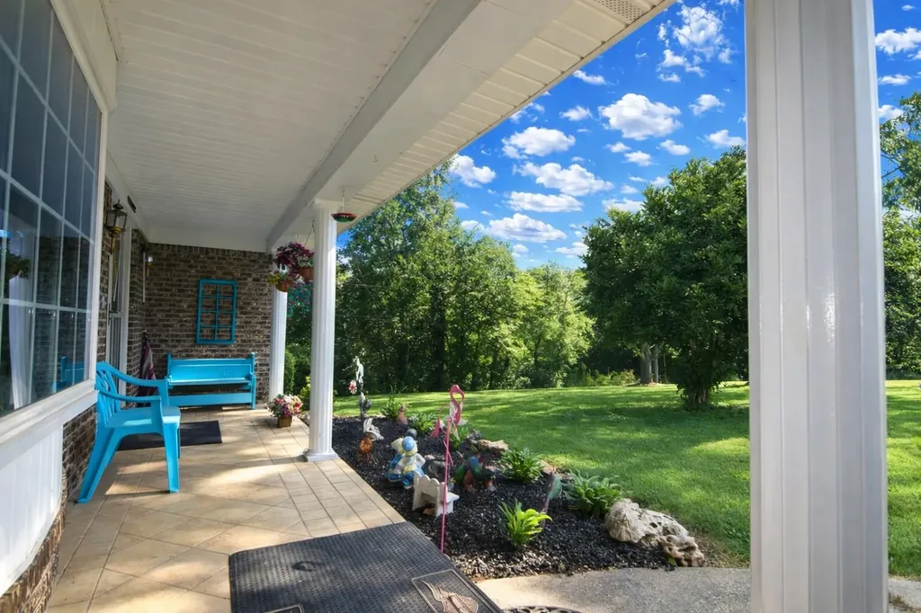 685 Salem Chapel Road Benton KY 42025