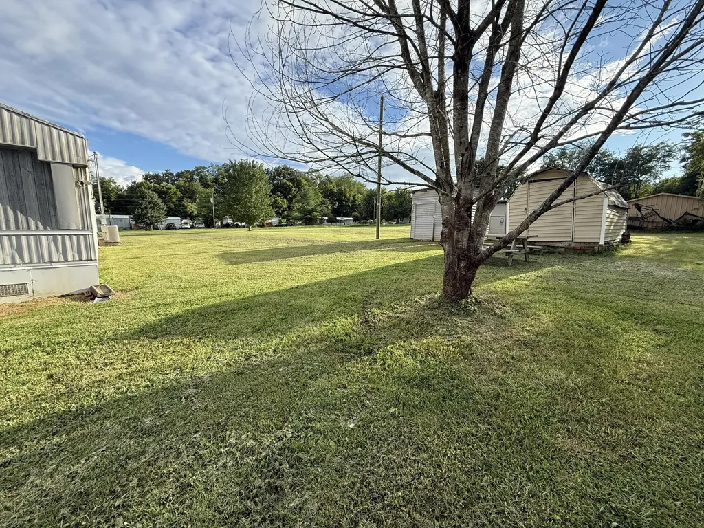 140 Brook View Road Stanford KY 40484