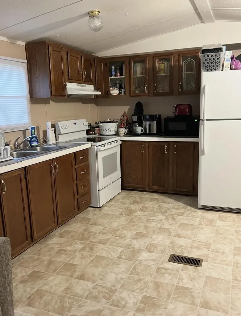 140 Brook View Road Stanford KY 40484