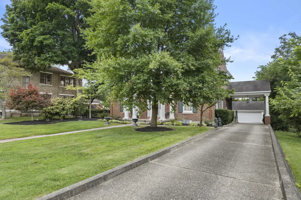 617 Chestnut Street Berea KY 40403