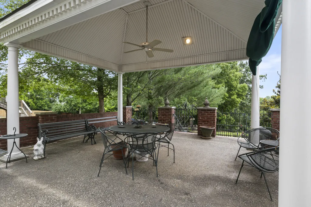 617 Chestnut Street Berea KY 40403