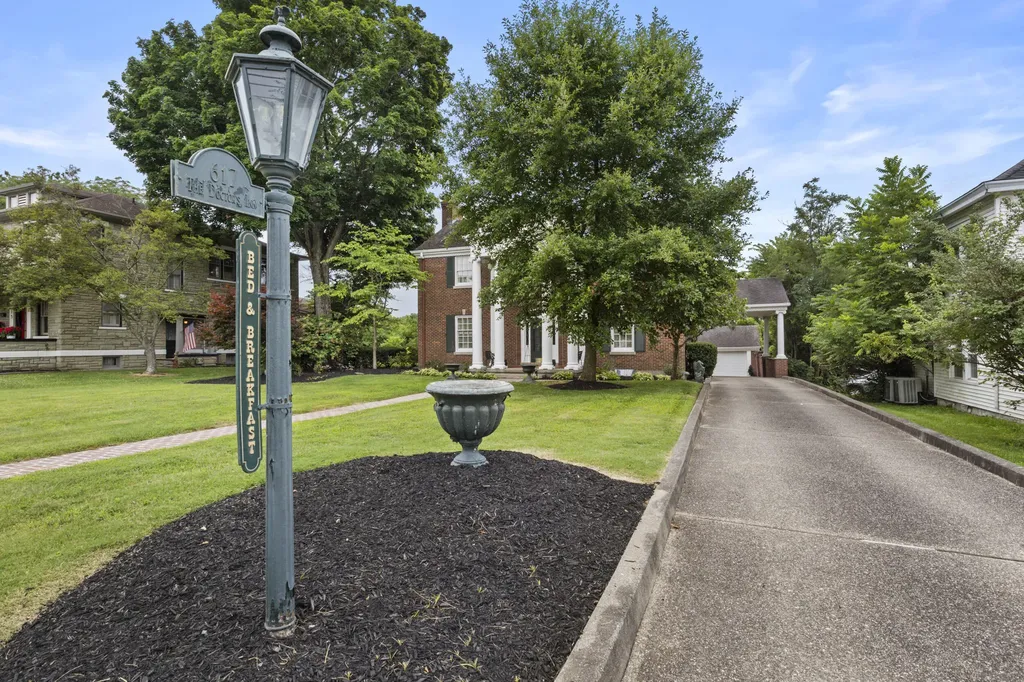 617 Chestnut Street Berea KY 40403