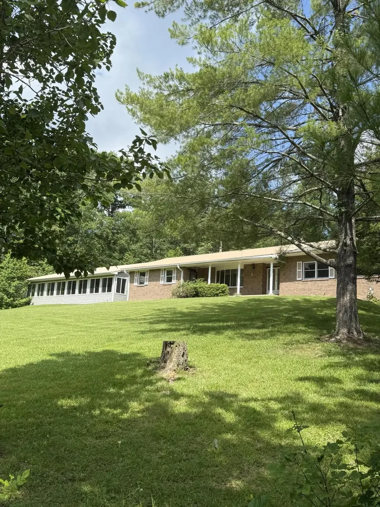 30 Dusty Road Morehead KY 40351