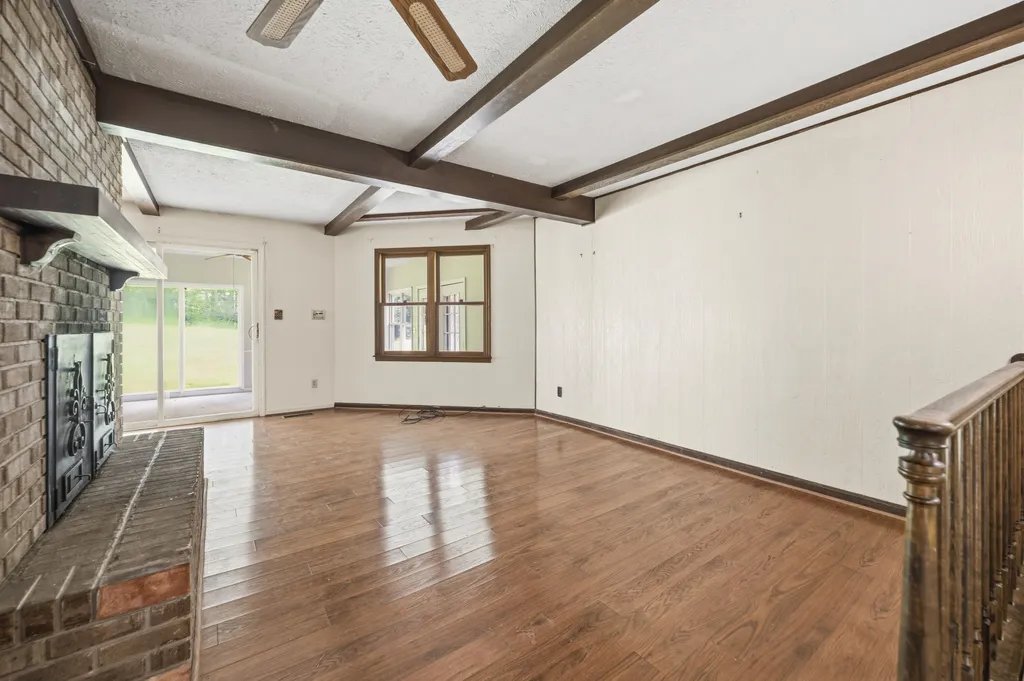 30 Dusty Road Morehead KY 40351