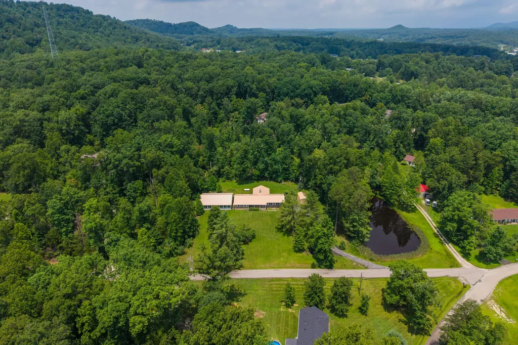 30 Dusty Road Morehead KY 40351