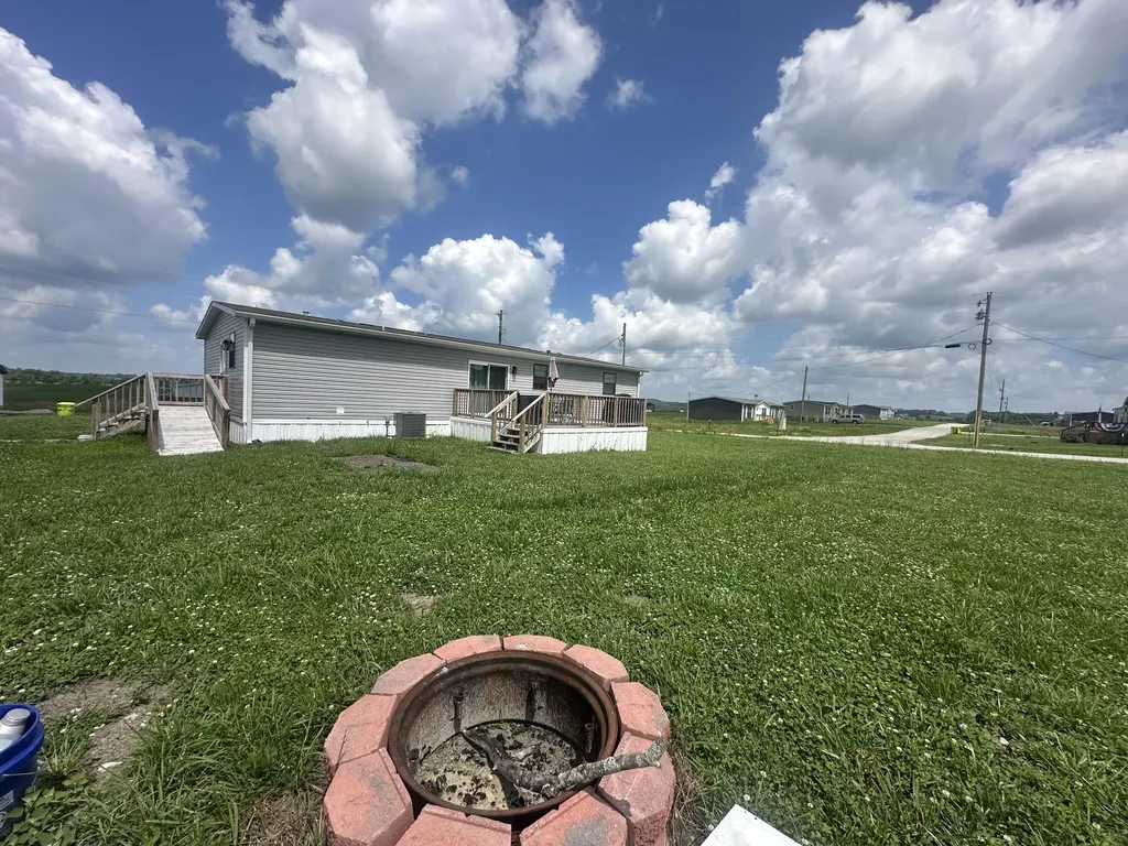 19 Dove Lane East Bernstadt KY 40729