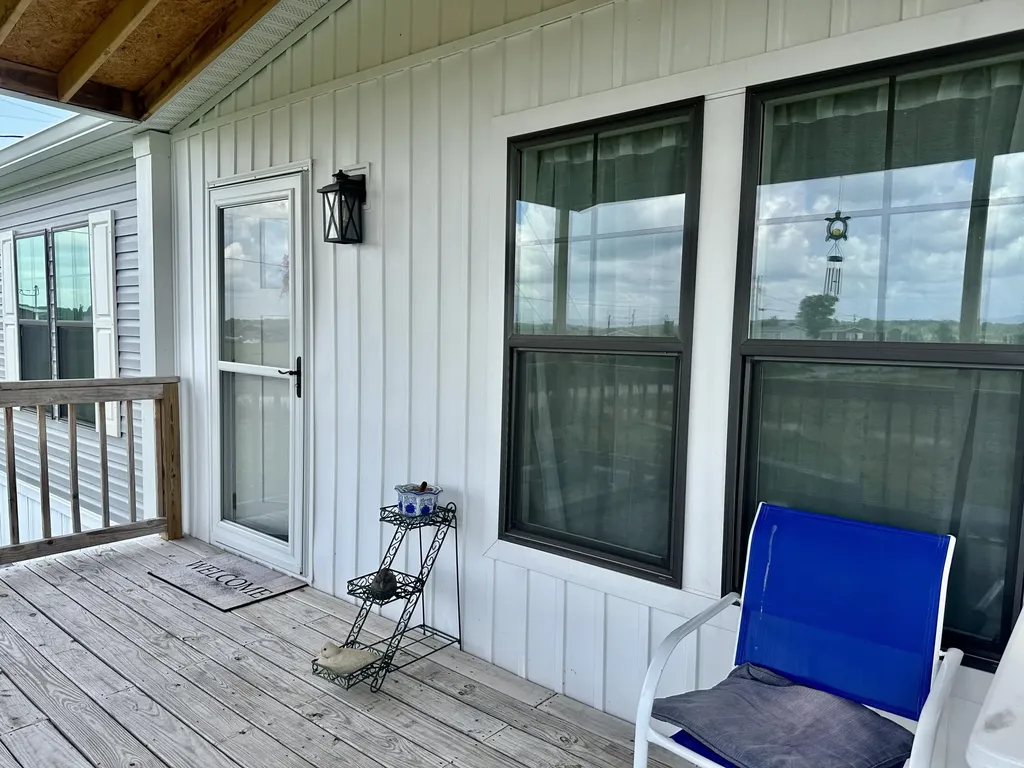 19 Dove Lane East Bernstadt KY 40729