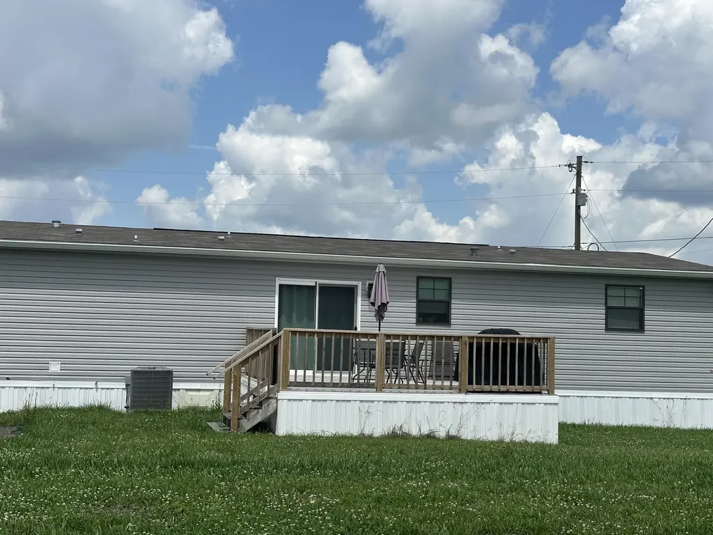 19 Dove Lane East Bernstadt KY 40729