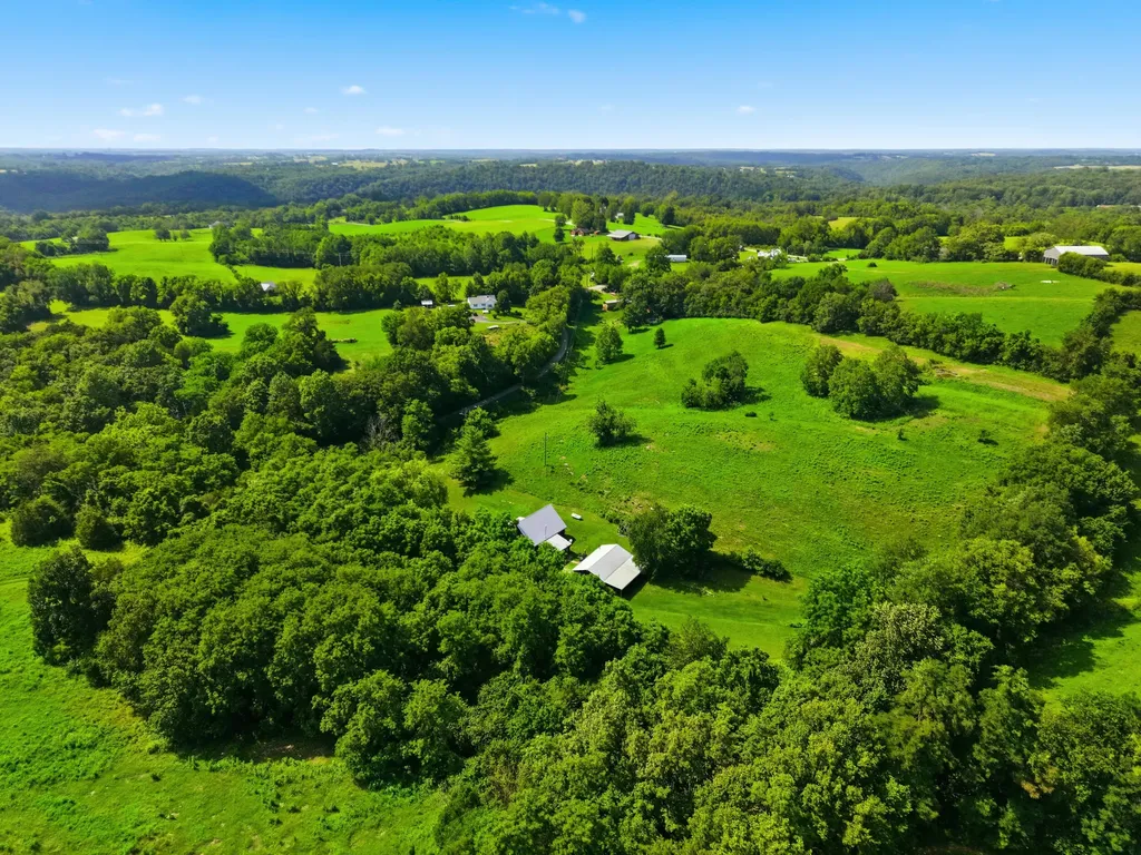 3276 Mundys Landing Road Versailles KY 40383