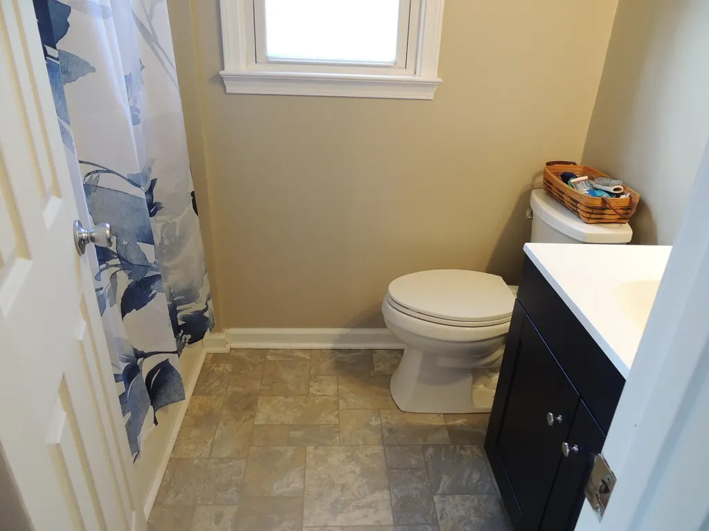 104 Thomas Street Frankfort KY 40601