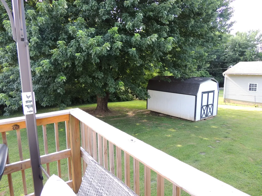 104 Thomas Street Frankfort KY 40601