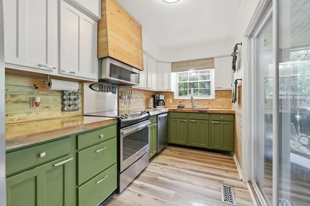 173 Post Oak Drive Benton KY 42025