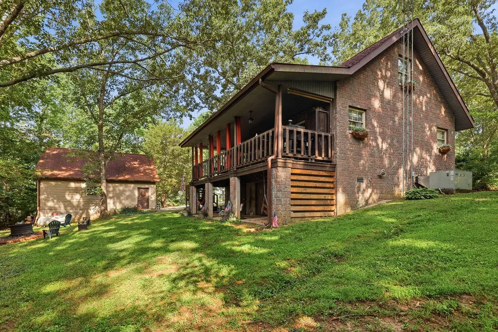 173 Post Oak Drive Benton KY 42025