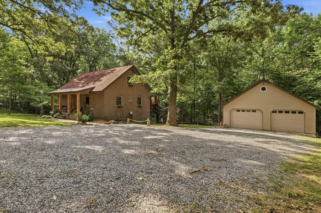173 Post Oak Drive Benton KY 42025