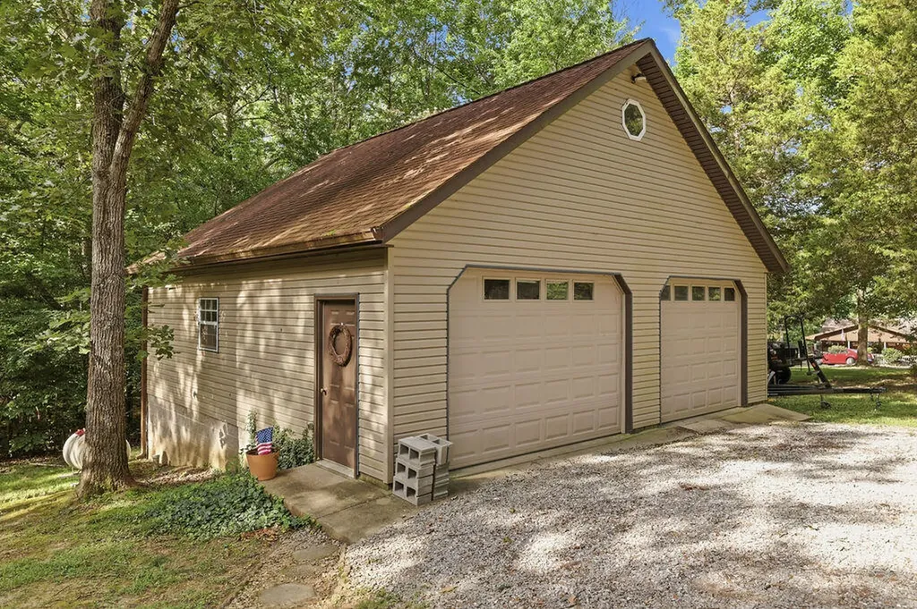 173 Post Oak Drive Benton KY 42025