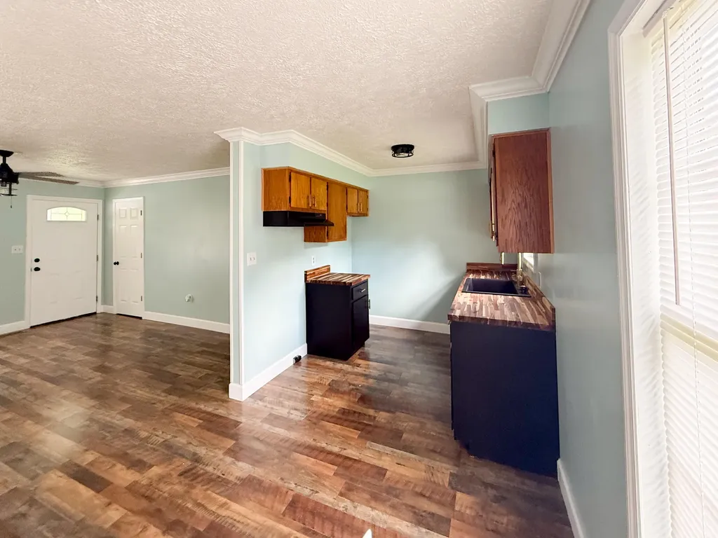 48 Crescent Road Manchester KY 40962
