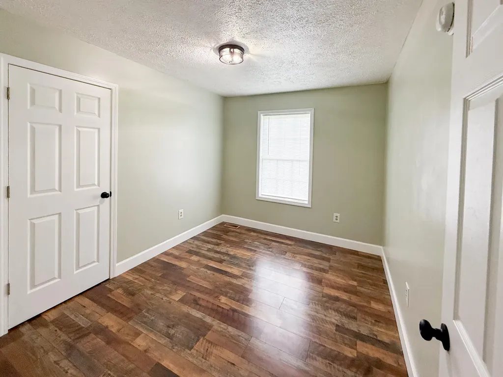 48 Crescent Road Manchester KY 40962