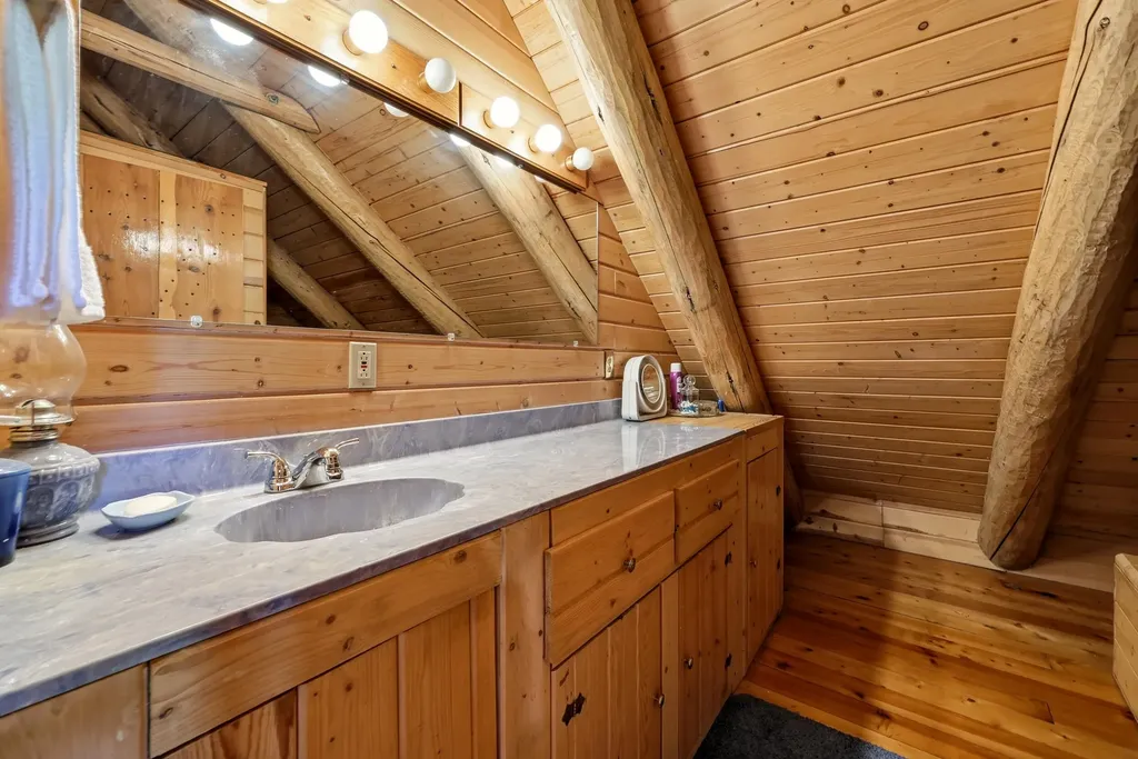 3276 Mundys Landing Road Versailles KY 40383