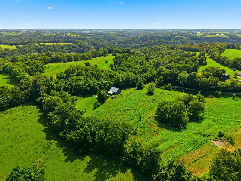 3276 Mundys Landing Road Versailles KY 40383