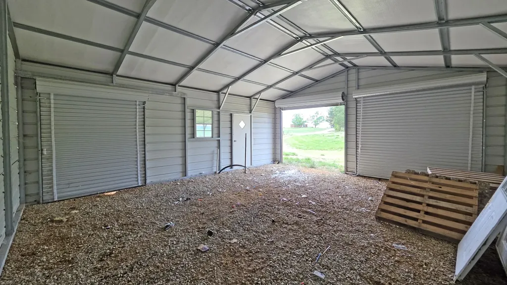 1346 Hammonsville Schoolhouse Road Magnolia KY 42757