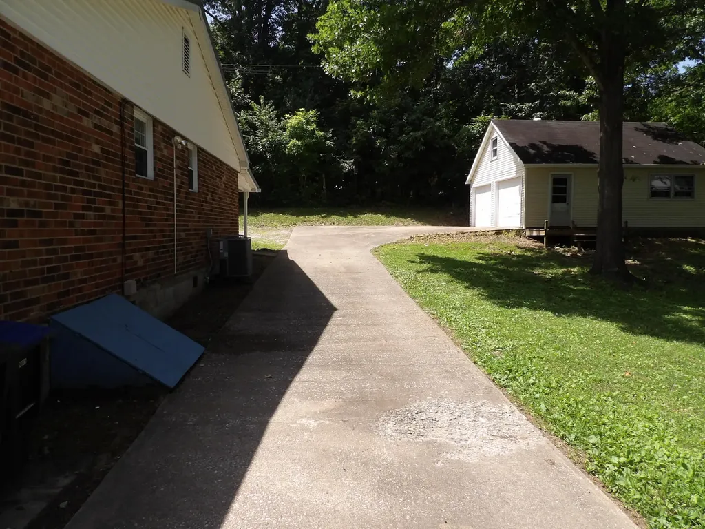 248 Meadowview Drive Frankfort KY 40601