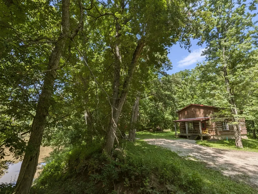 1973 Robinson Union Road Cynthiana KY 41031
