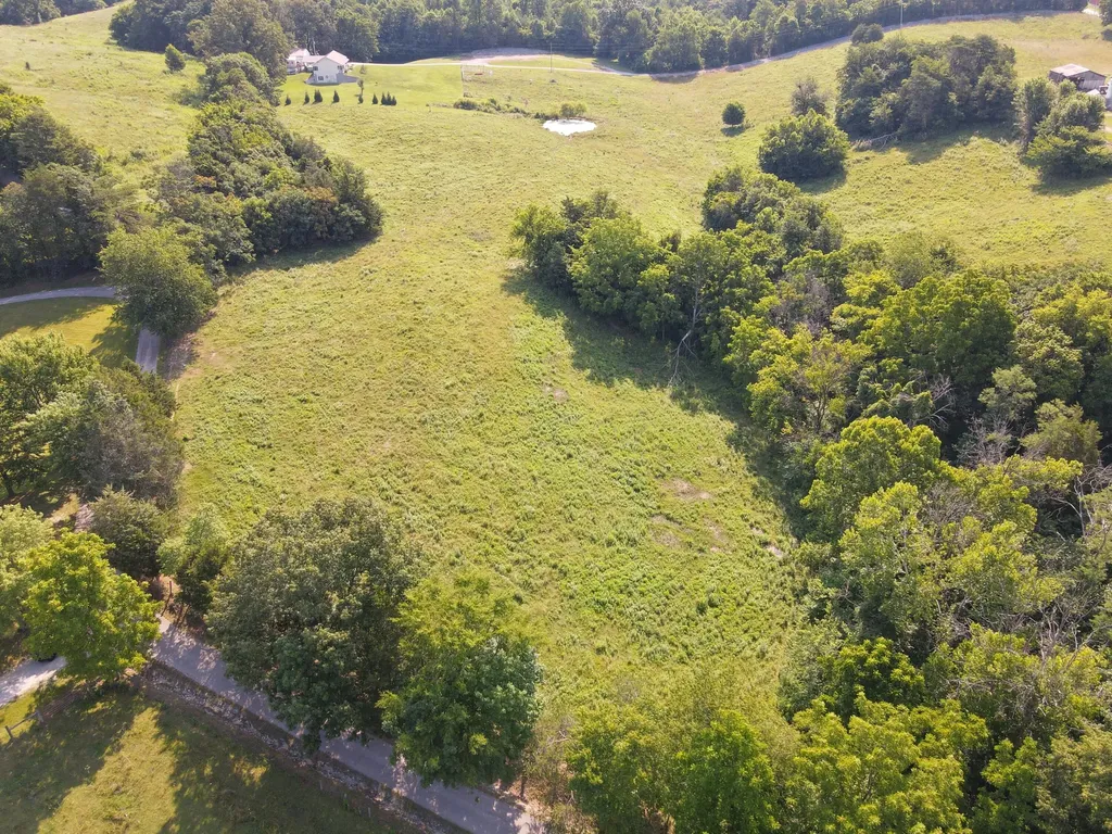 1710 State Highway 1009 Monticello KY 42633