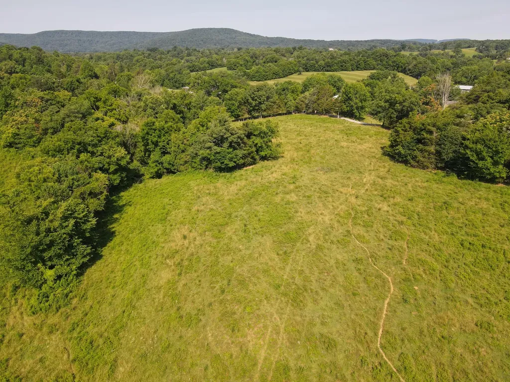 1710 State Highway 1009 Monticello KY 42633