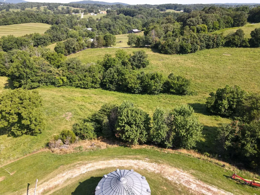1710 State Highway 1009 Monticello KY 42633