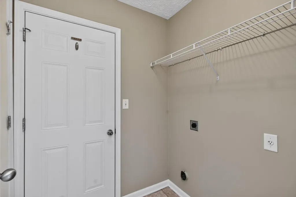 127 Starting Gate Point Georgetown KY 40324
