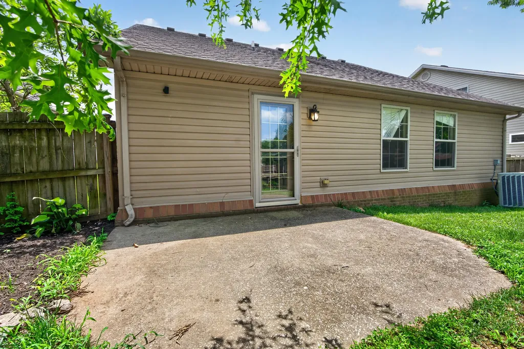 127 Starting Gate Point Georgetown KY 40324