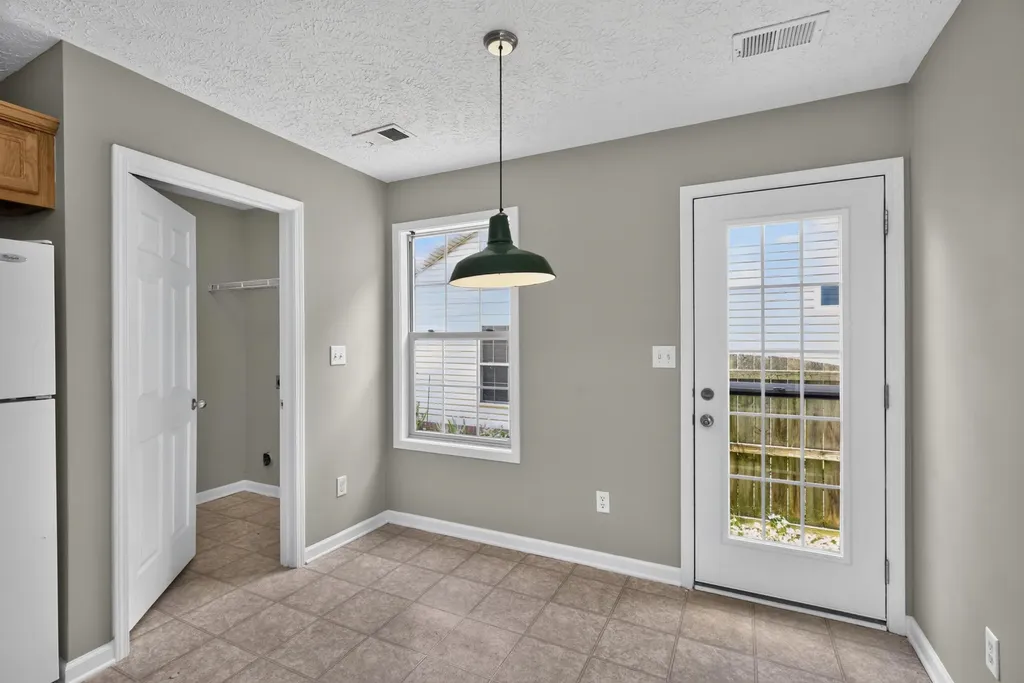 127 Starting Gate Point Georgetown KY 40324