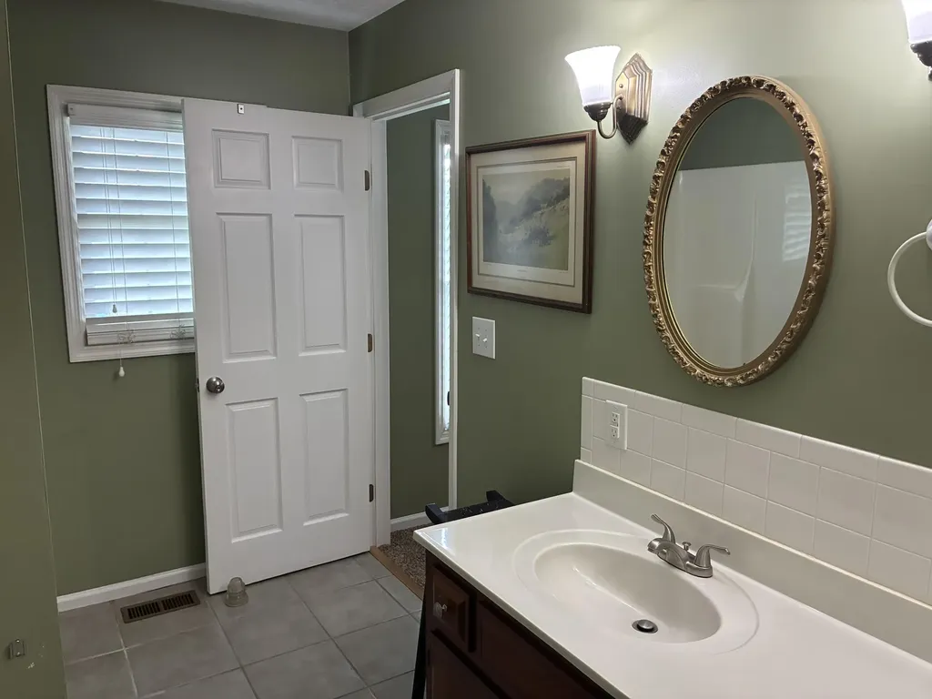 1835 Warwick Road Harrodsburg KY 40330