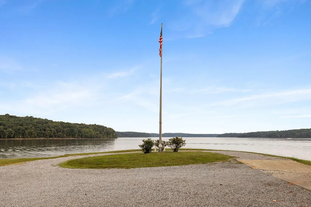 30 Panorama Drive Murray KY 42071