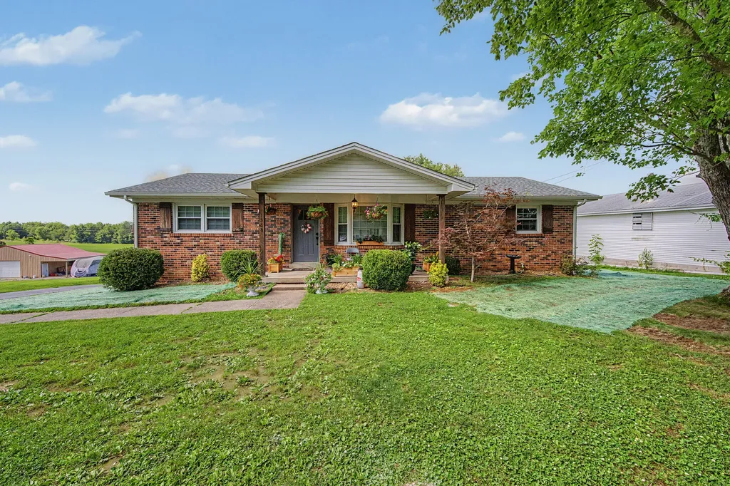 1388 Richardsville Road Bowling Green KY 42101