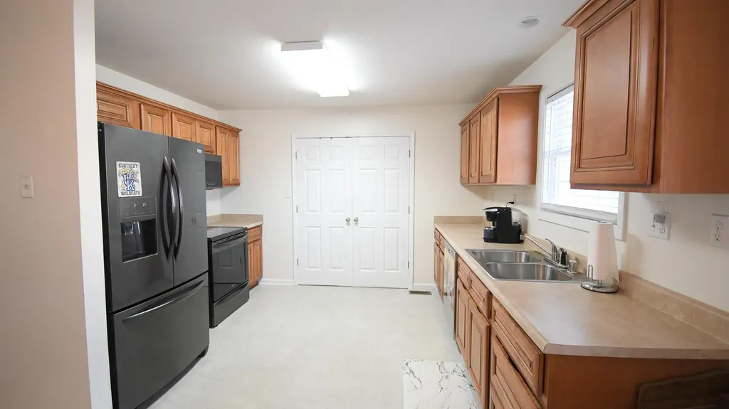 1096 Jenny Lillard Road Lawrenceburg KY 40342